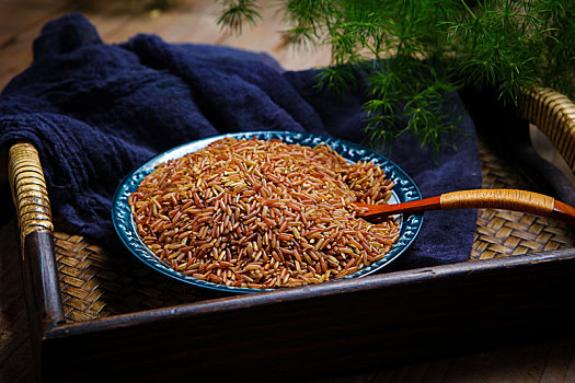 ������ϣ�����ѡ������ˮ��������Դ ��ǿũҵ��оƬ��